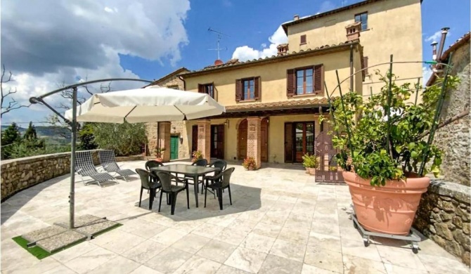 Amazing home in Mazzolla with WiFi and 3 Bedrooms