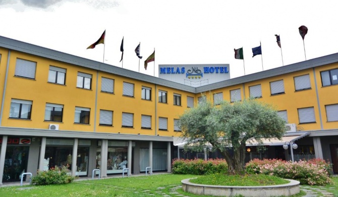 Melas Hotel