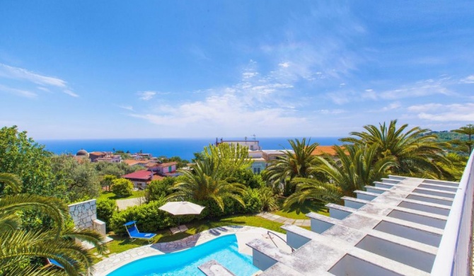 AMORE RENTALS - Villa Claudia