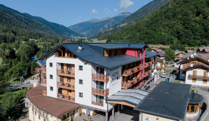 Hotel Val Di Sole