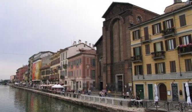 APARTMENT with WONDERFUL NAVIGLI DISTRICT VIEW