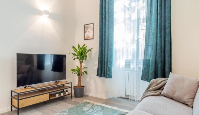 HomeUnity - Charming Apartment Milano City Center