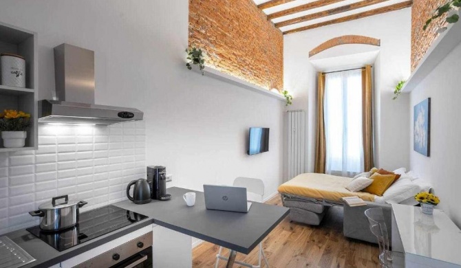 Milano City Apartments - Duomo Brera - Elegant Suite in Design District