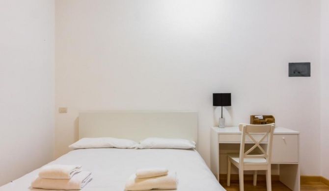 Easylife - Accogliente monolocale con arredamento minimal in zona Stazione Centrale