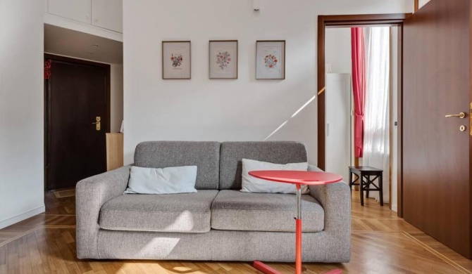 Easylife - Bello e Luminoso Flat in zona Centrale