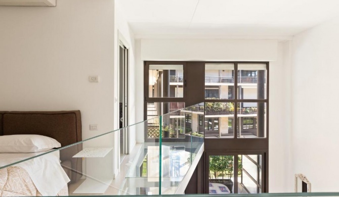 Elegant Loft with Balcony!