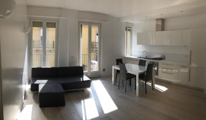 Bright & Spacious Apartment near Navigli - Ponti