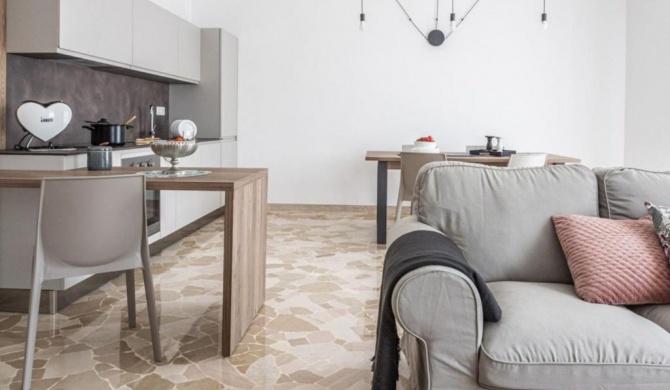 The Best Rent - Spacious three-bedroom apartment in Lorenteggio