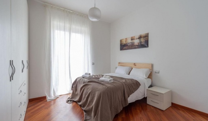 The Best Rent - Sunny two-bedroom apartment in Piazzale Loreto