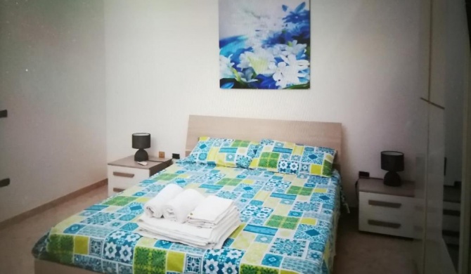 Bright first floor apartment a few km from the sea