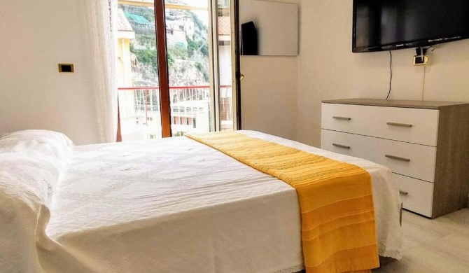 Two Bedrooms Vacation Rental in Minori center